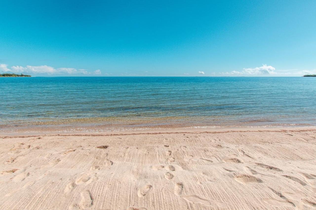 Miramar Suites Placencia 외부 사진