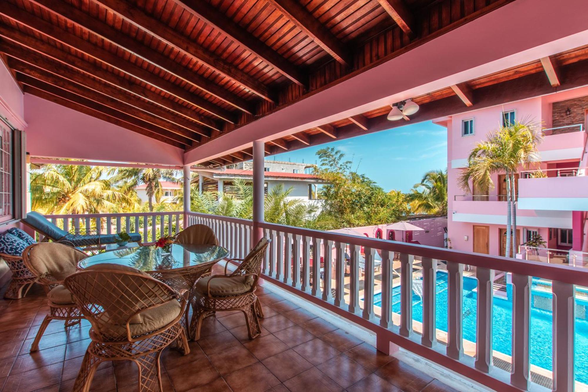 Miramar Suites Placencia 객실 사진